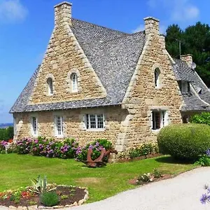 Les Ajoncs Plougrescant